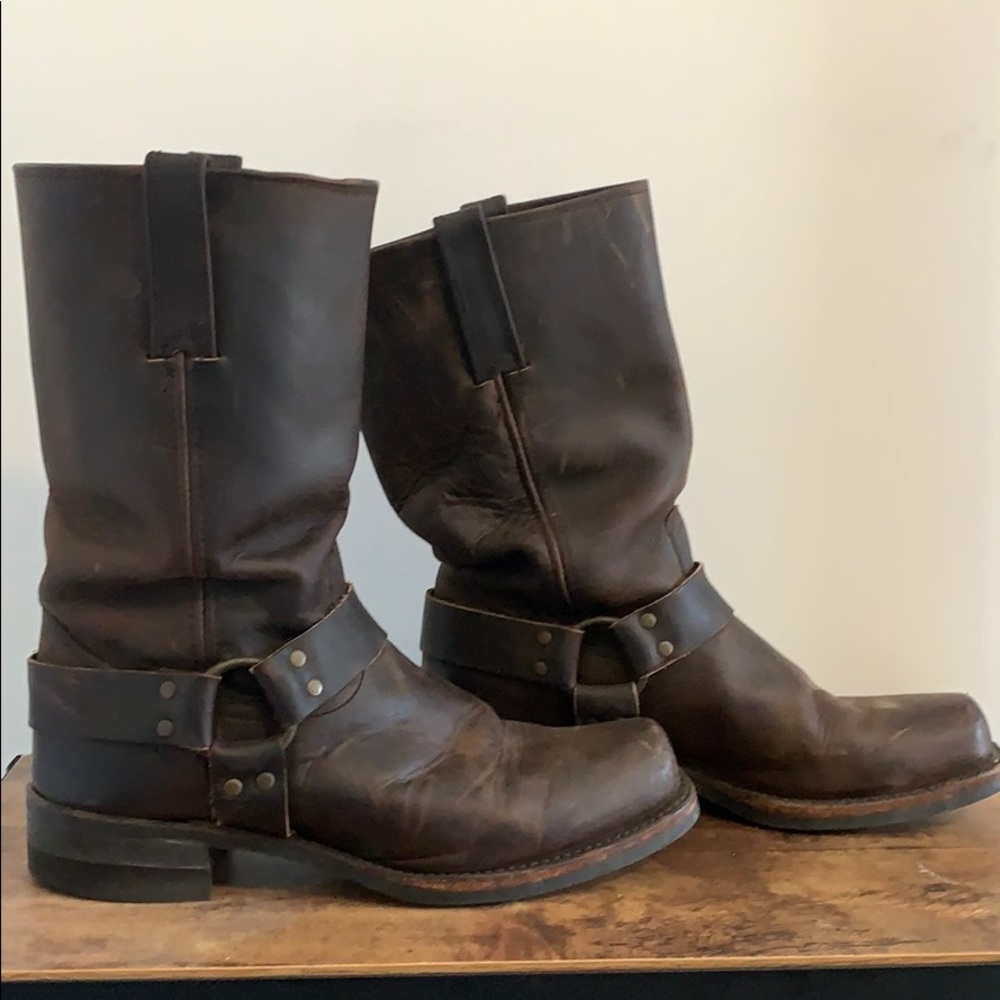 Men’s 11 1/2 Frye Harness Boots